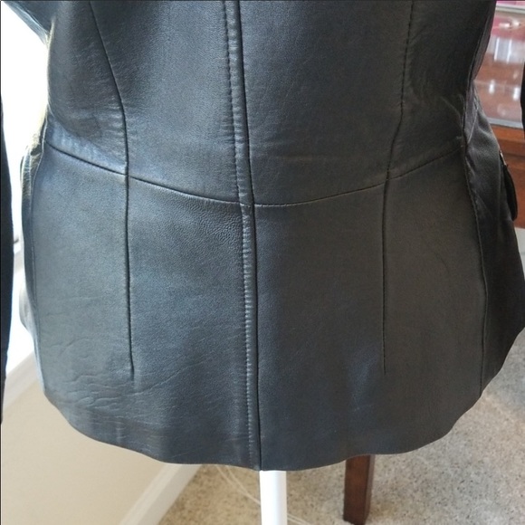 🌼 JONES NEW YORK LEATHER JACKET - Picture 7 of 10